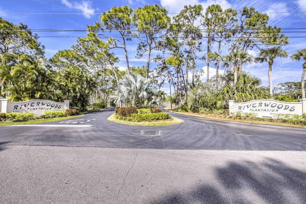 Riverwoods Plantation image