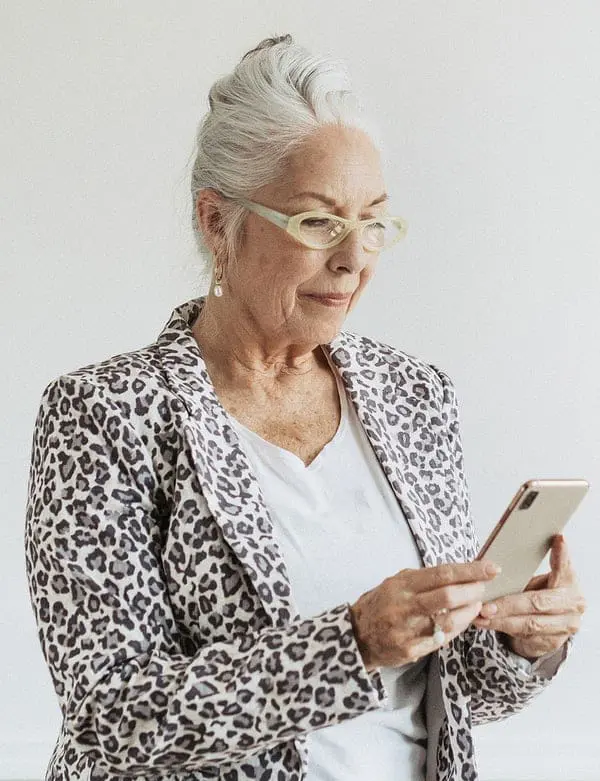 HOA App: The 6 Most Frequently Asked Questions (And Their Simple Answers)