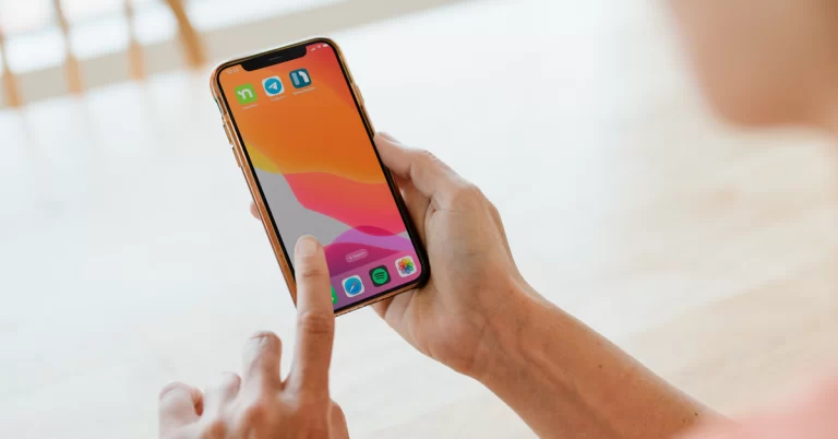 The 3 Best HOA Communication Apps To Easily Engage With Residents