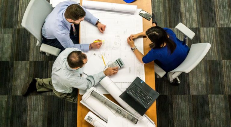 Who Does the Property Manager Work For?