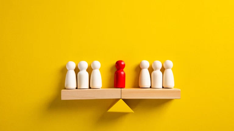 Navigating HOA Board Conflict of Interest: 3 Essential Tips